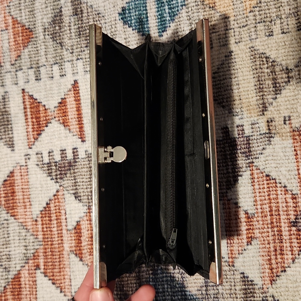 Wallet - Picture 2 of 2